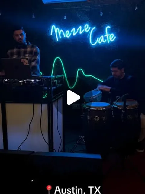 DJ night under the neon